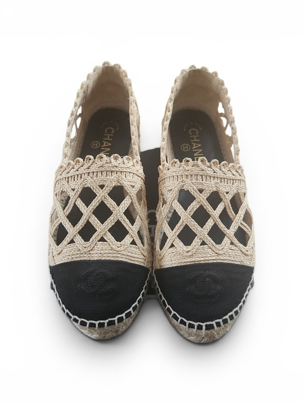 Chanel – Souliers en raffia authentiques – Neufs – Taille 38 (fait petit) 🖤